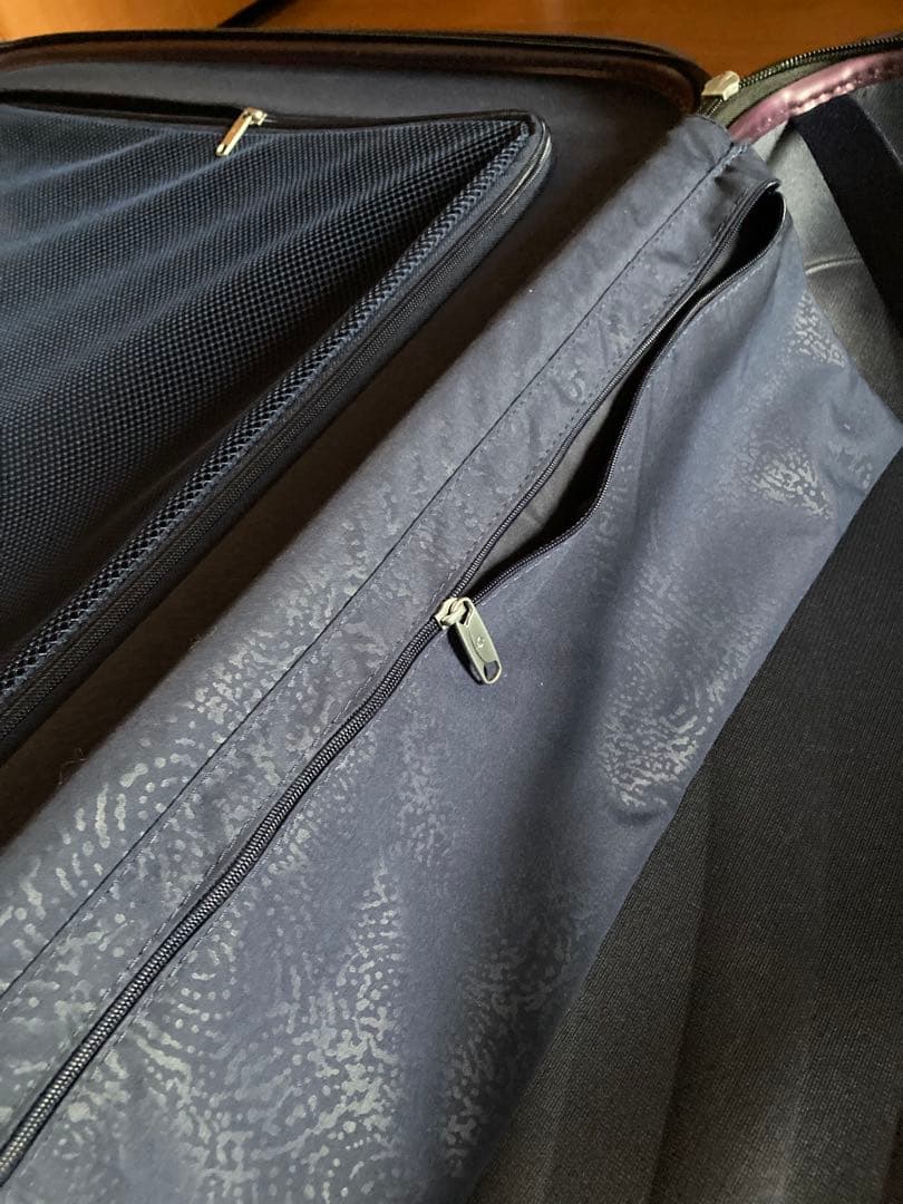 Samsoniteサムソナイト コスモライト　123L スーツケース　軽量