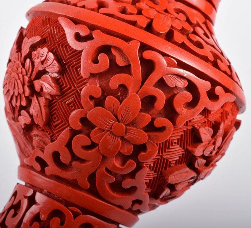 中国　剔紅　堆朱　内七宝　花文瓶　唐木台付　一對　M　R5751