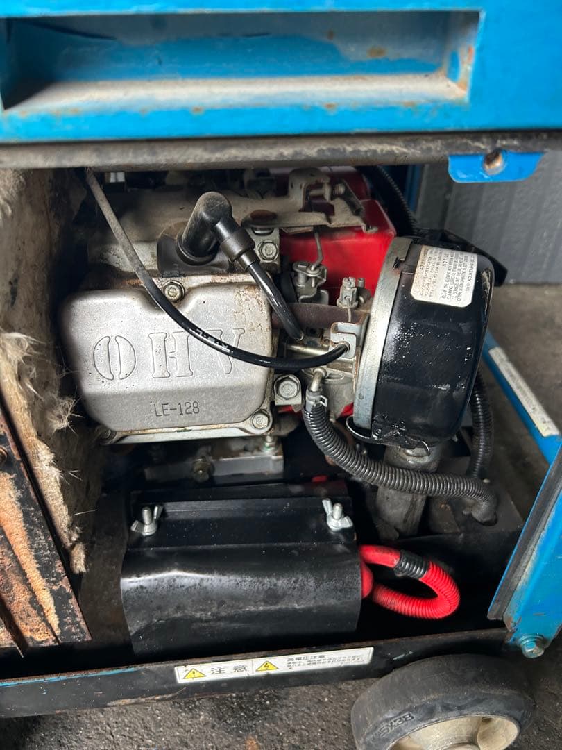 ツルミ　セル付きエンジン高圧洗浄機防音　ガン・高圧ホース・給排水ホースセット