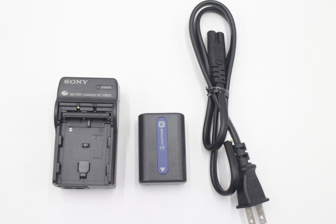 2205-希少 ! SONY ソニー DCR-TRV17 MiniDV