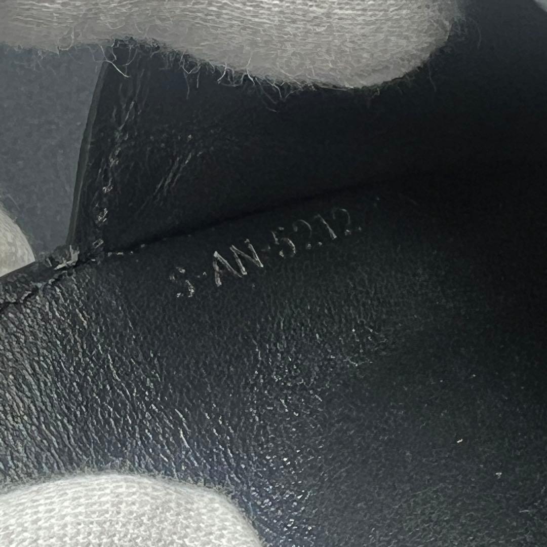 値下げ中‼️まろろ 専用✨極美品✨CELINE セリーヌ　ミディアム　ウォレット