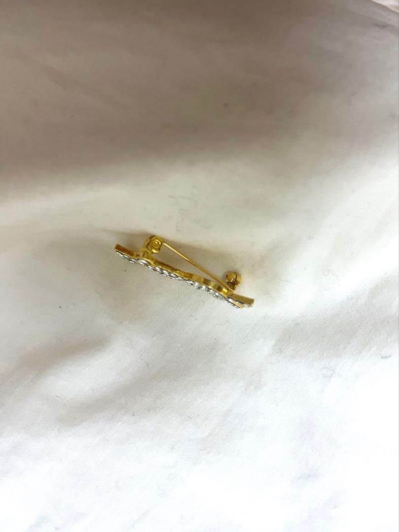 お値下げ中イブサンローラン ブローチ