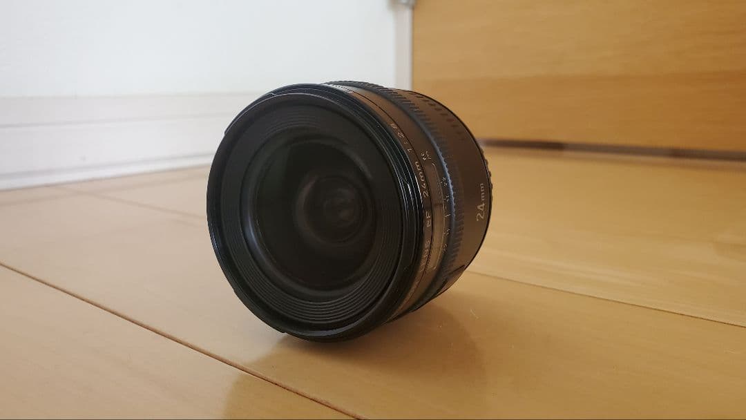 Canon EF 24mm f/2.8 単焦点レンズ