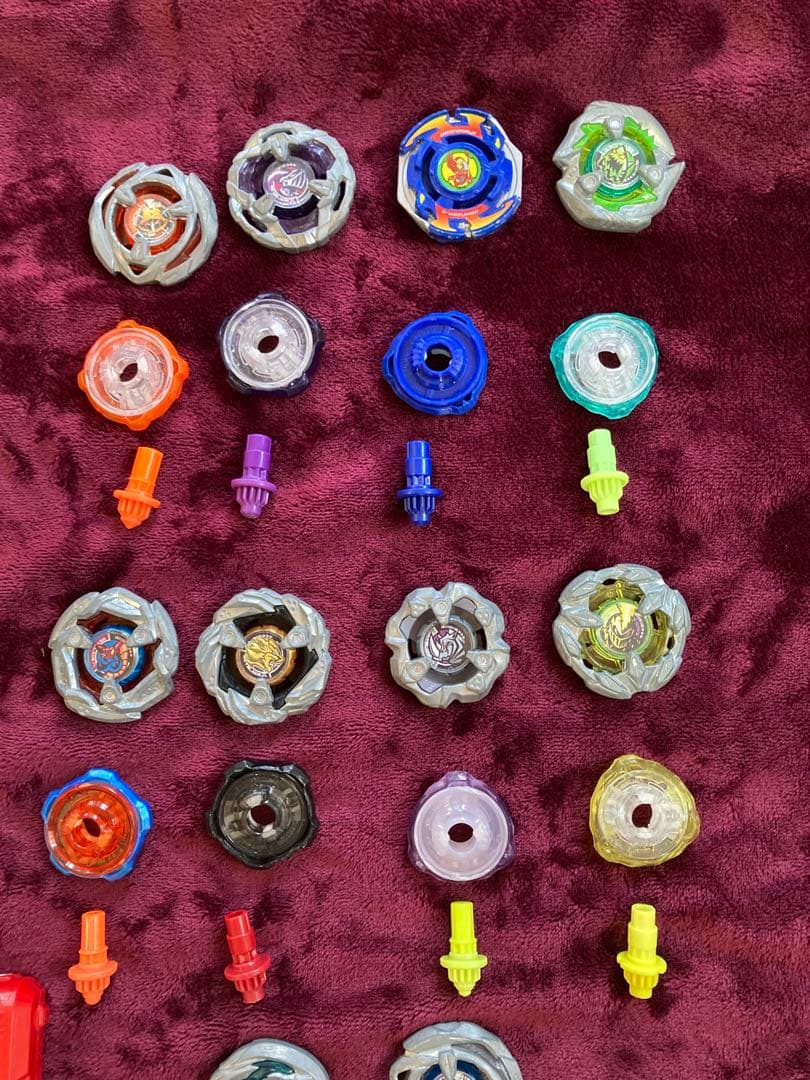 Beyblade バトルスタジアムとベイブレードセット　期間限定値下げ中！！