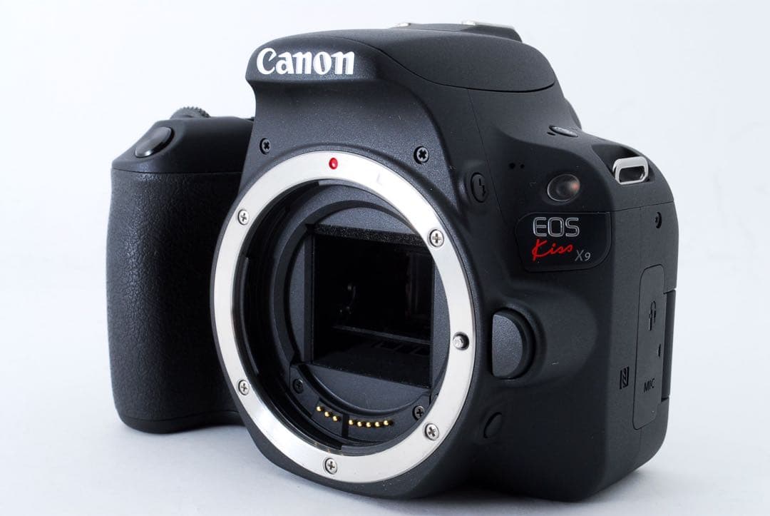 カメラバッグ付☆キャノン canon kiss x 9標準&望遠レンズセット