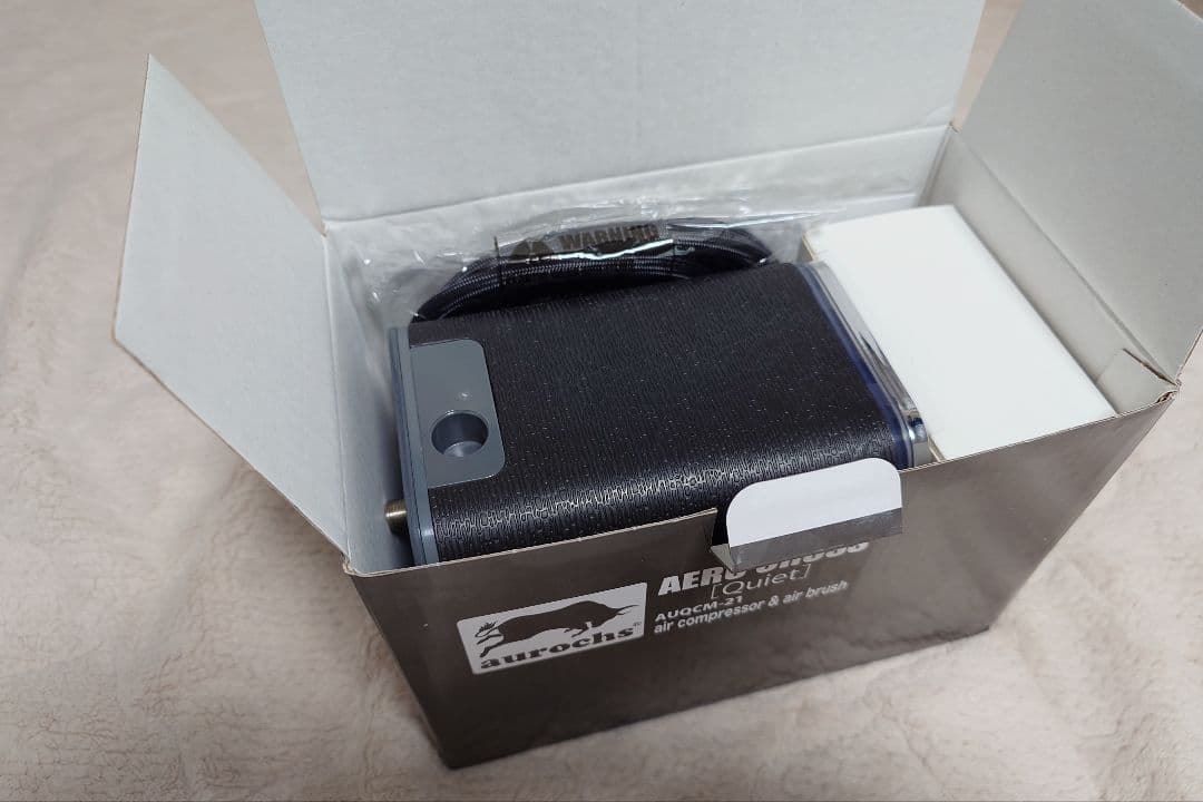 AERO CROSS quiet静音エアコンプレッサー＆エアブラシセット