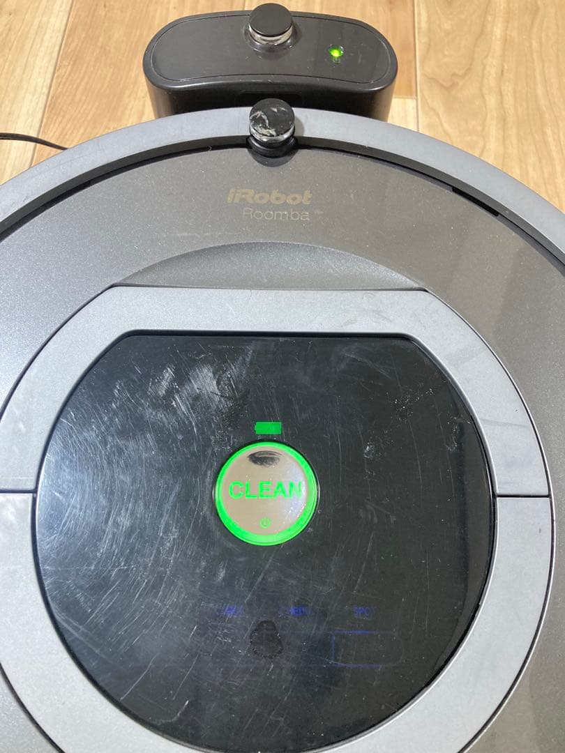 【iRobot ルンバ】ロボット掃除機｜清掃済み｜付属品多数｜リモコン付