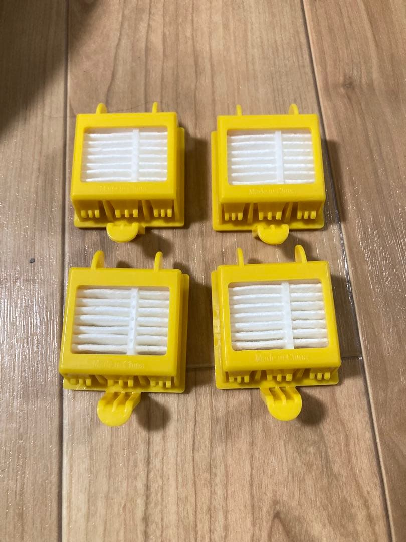 【iRobot ルンバ】ロボット掃除機｜清掃済み｜付属品多数｜リモコン付