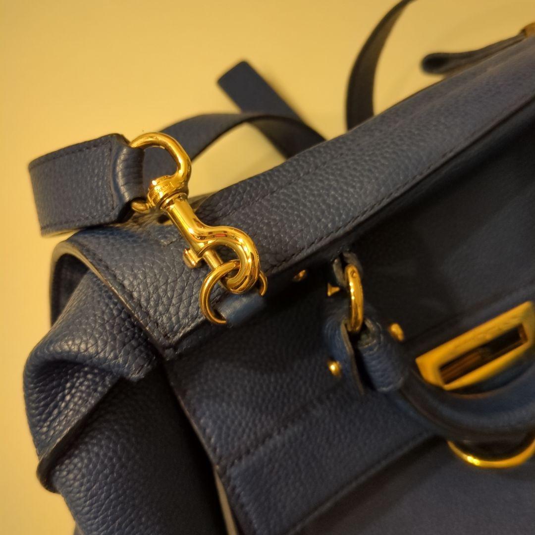 Salvatore Ferragamo ダークブルー ショルダーバッグ