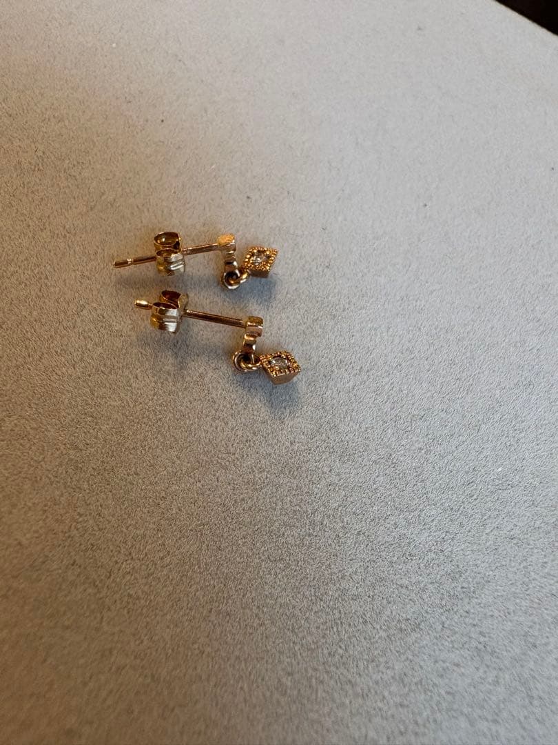 アガット（agate) K10ピアス