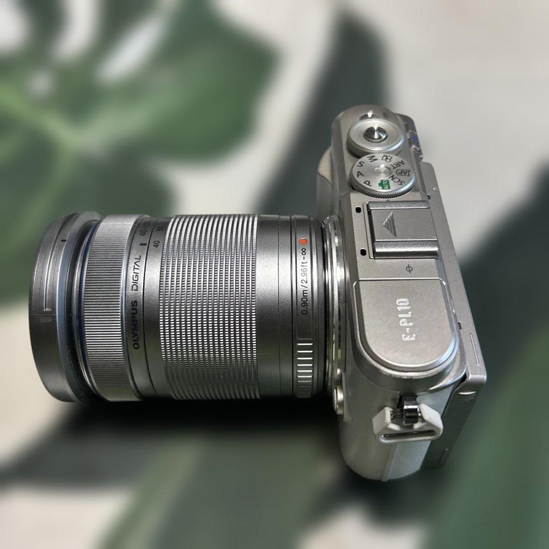 Olympus E-PL10 ホワイト/シルバー　40-150mm