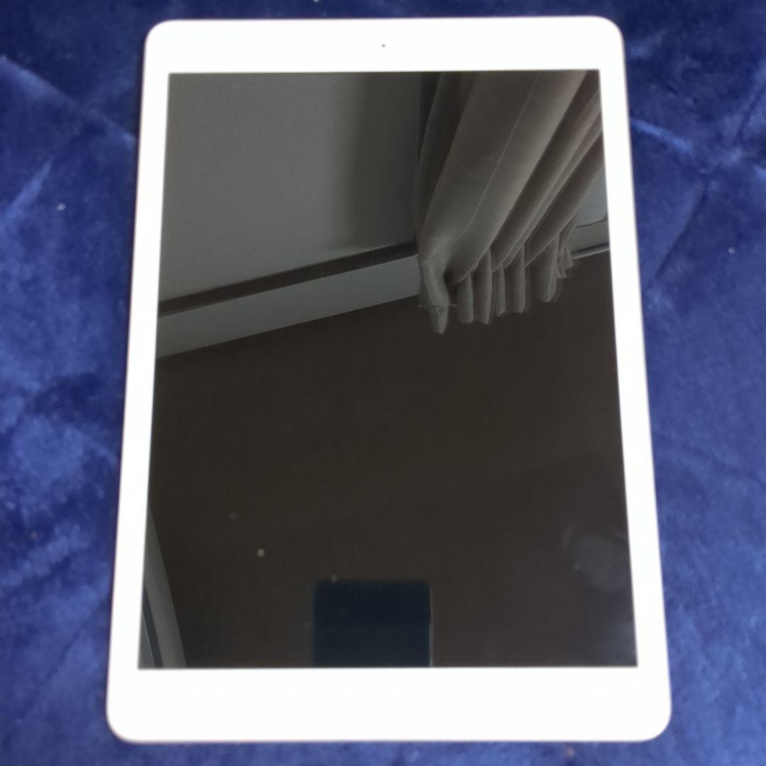 Apple iPad (第8世代) 本体