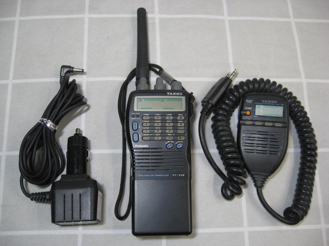 八重洲無線 FMトランレシーバー FT-729 スピーカーマイク付き 動作品