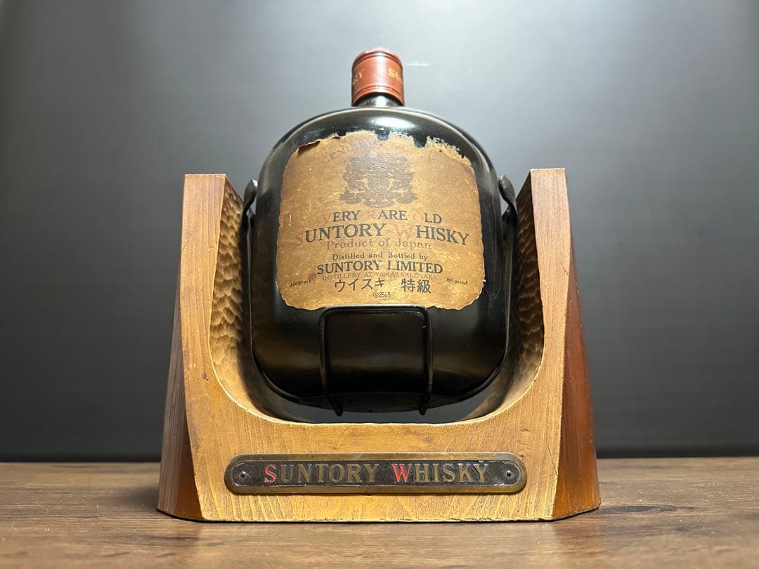 未開封　サントリーウイスキー SUNTORY WHISKY 飾台 4000ml