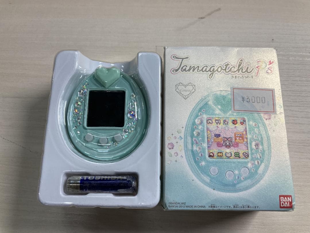 バンダイ たまごっちピース tamagotchi p's グリーン