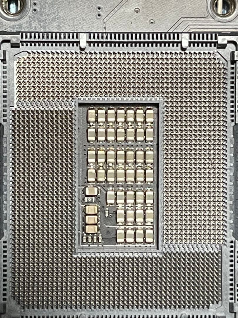 NZXT H1 v1 Z690i マザーボードセット