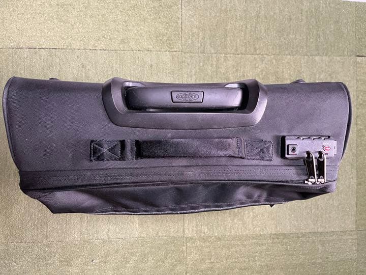 【美品】EASTPAK イーストパック キャリーバック　機内持込可 PC収納