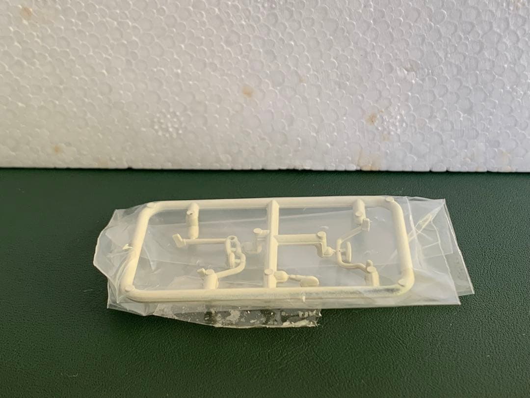 トミカリミテッドヴィンテージネオ 日野HE366 カートランスポーター