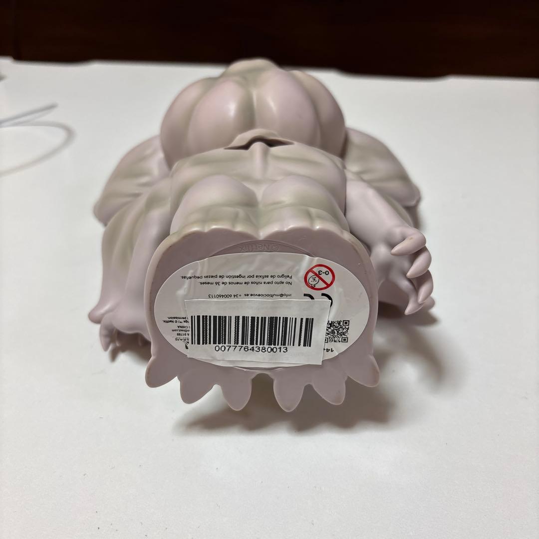 ストレンジャーシングス　デモゴルゴン　ソフビ貯金箱