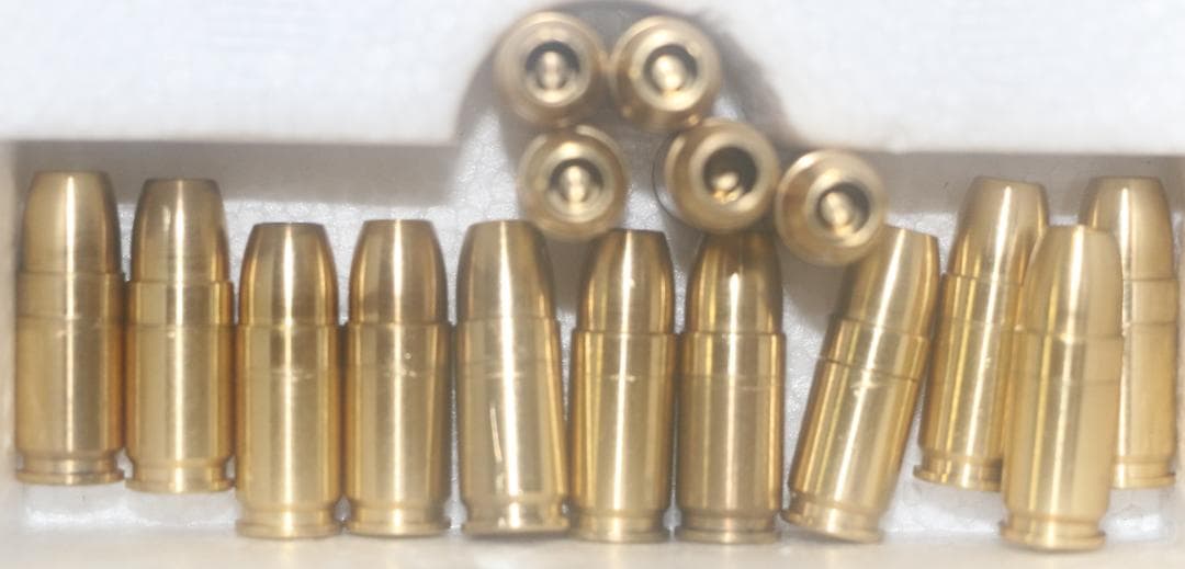 MGC製HW樹脂モデルガン ベレッタＭ９２ＦＳ湾岸戦争限定モデル SPG合法品