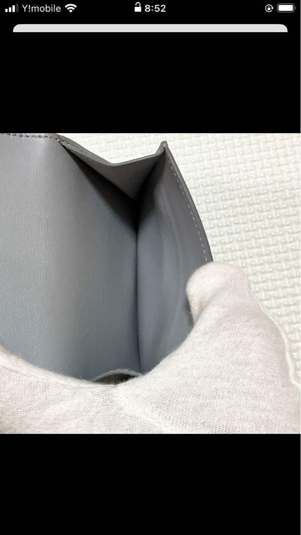 未使用　CELINE セリーヌ　レザートリフォールドウォレット　グレー　袋付き