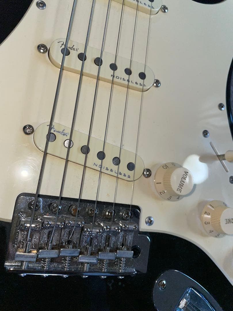 ストラトキャスタータイプギター ブラッキー パーツ交換改造多数