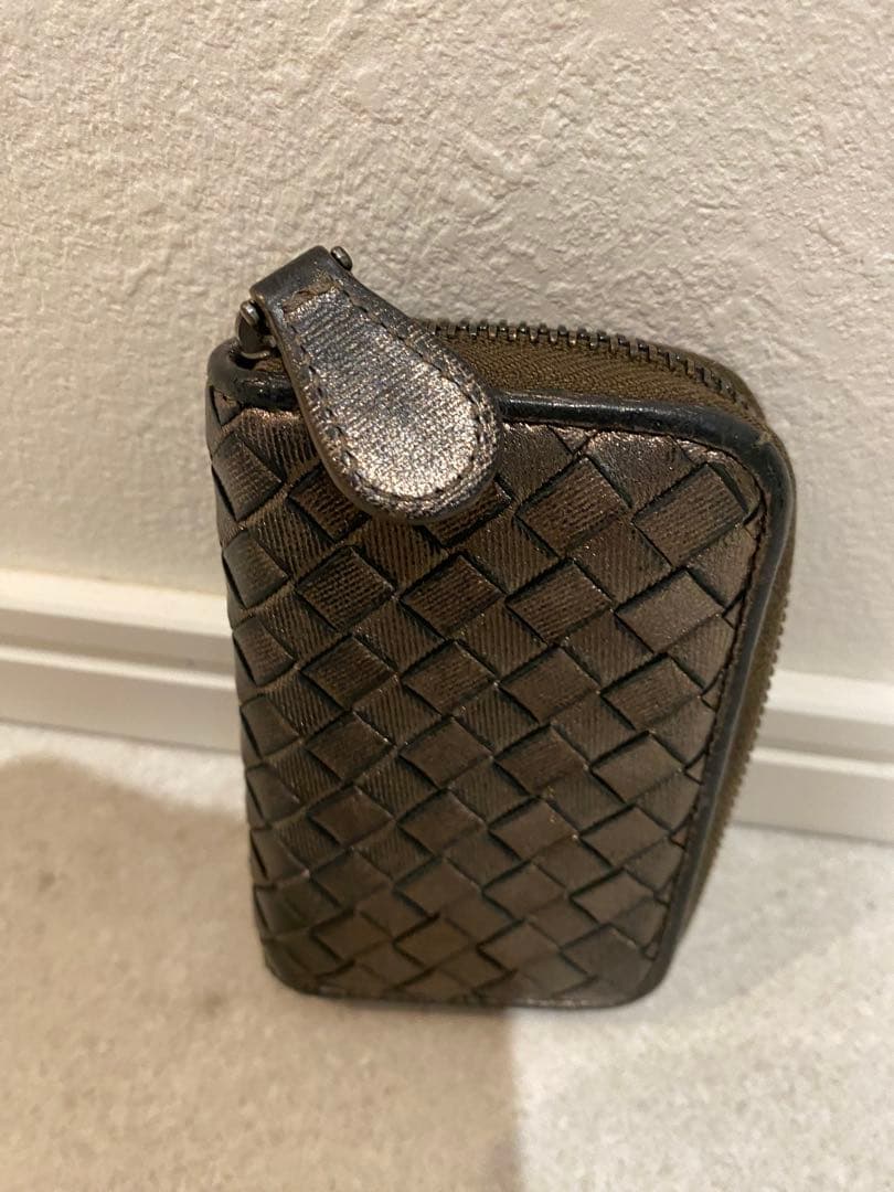 ボッテガヴェネタ ケース　メタリックブロンズ
