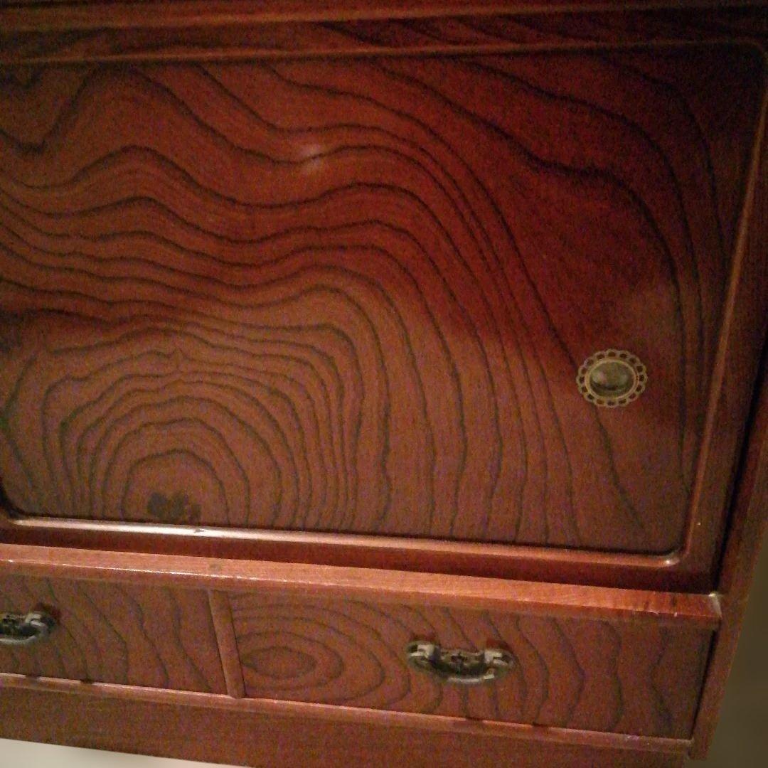 木製ガラス扉収納棚　アンティーク　戸棚