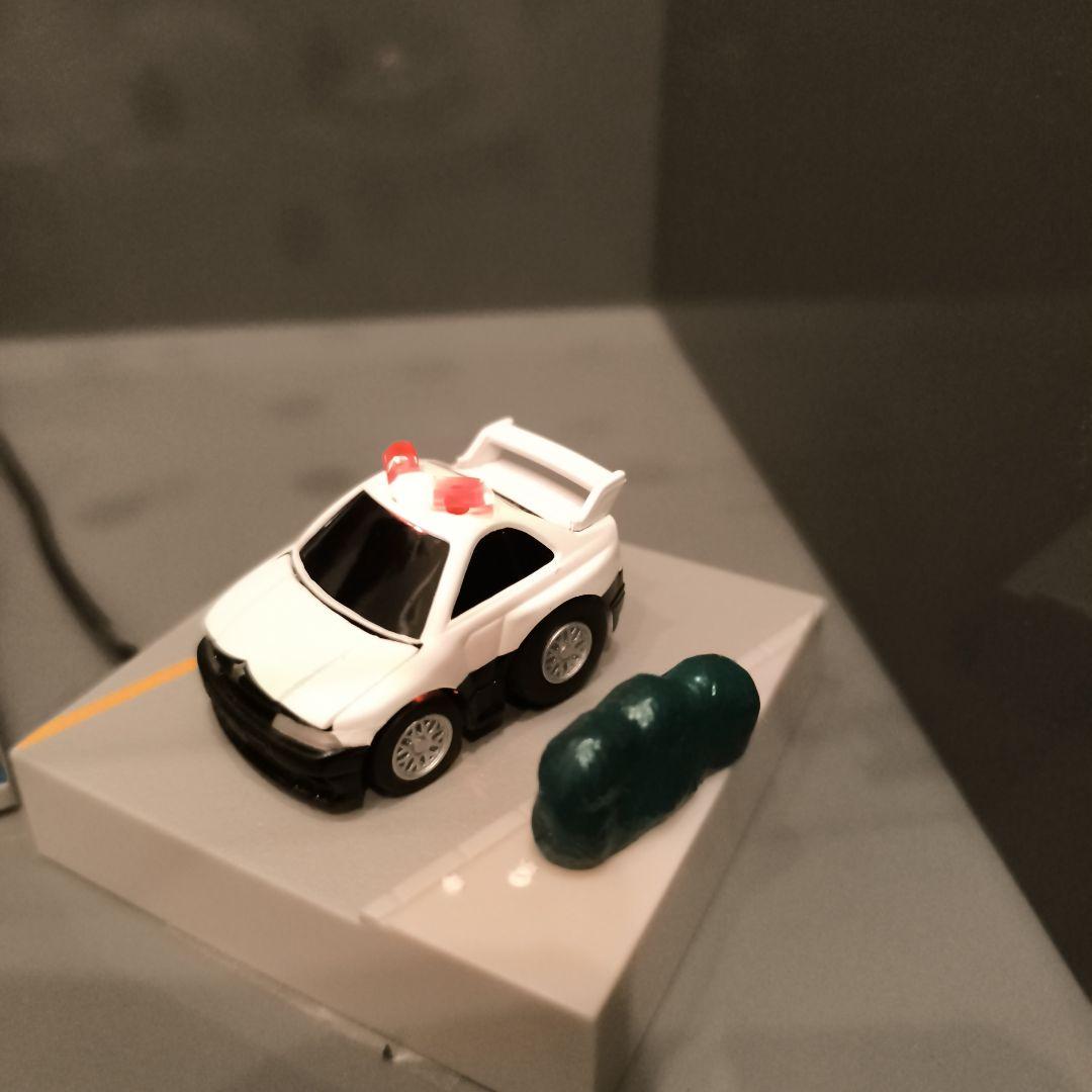 チョロＱアクリル製イルミネーションスイッチ付きケースとイルミネーションチョロQ