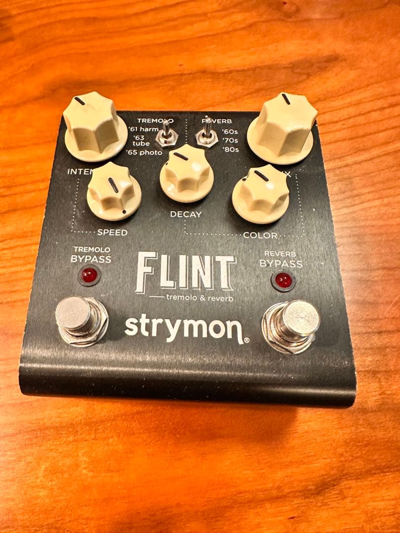 strymon FLINT トレモロリバーブ　v1