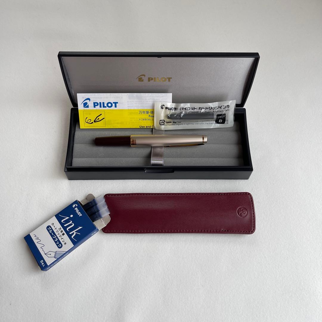 パイロットPILOT万年筆*Elite95s*ディープレッド　細字Ｆ