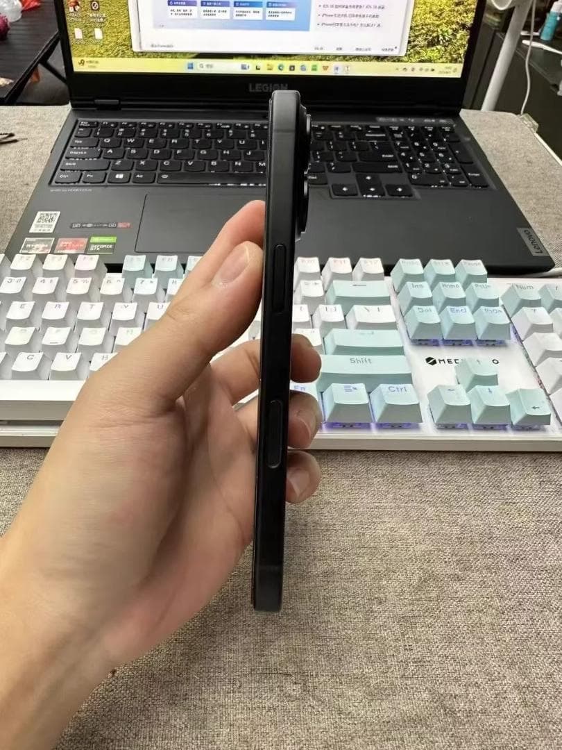 【中古品／超美品】iPhone 16 128GB｜SIMフリー｜ブラック