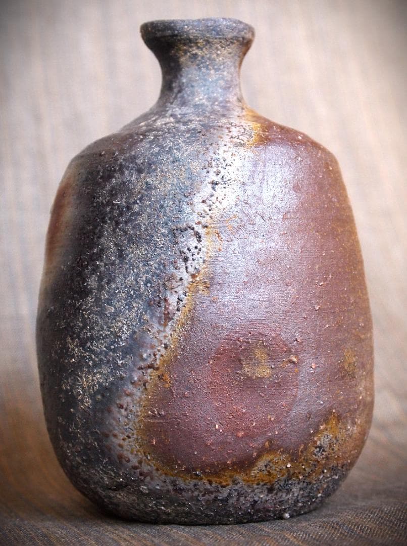 最上作★中村真【師：中村六郎・金重道明】備前（窯変）徳利★共箱