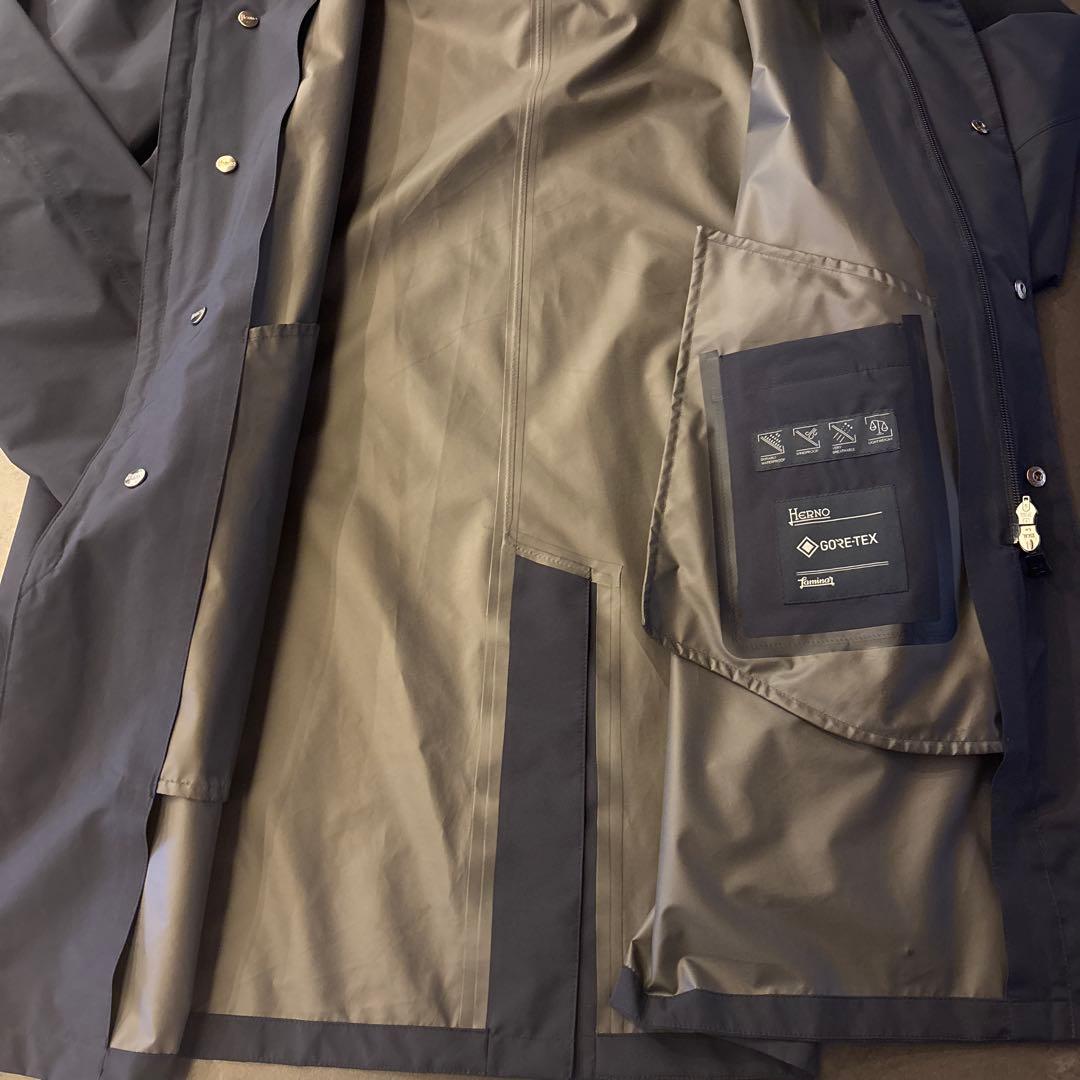 こ*い様 HERNO / ヘルノGORE-TEXフード付きカーコート　ネイビー