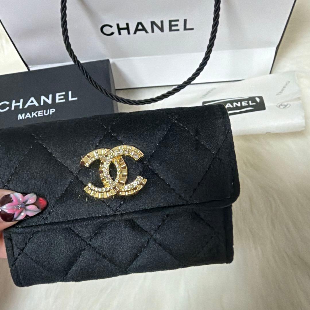 CHANEL ブラック キルティング 財布