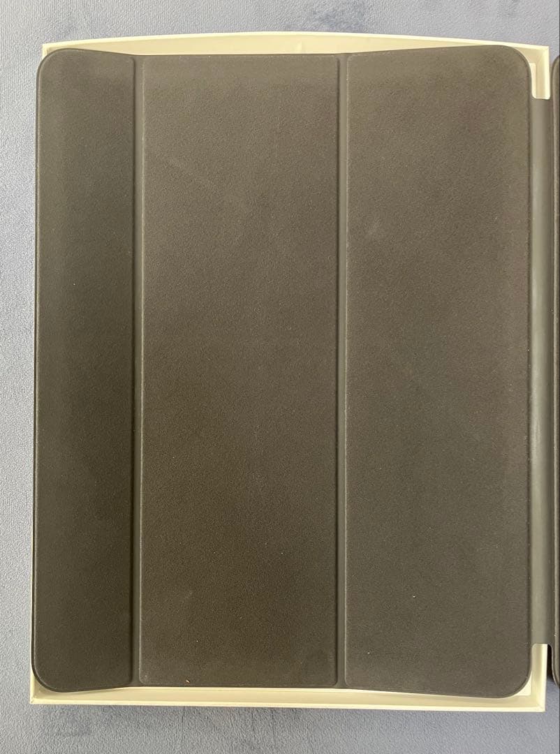 iPad Pro Smart Folio ブラック 13インチ