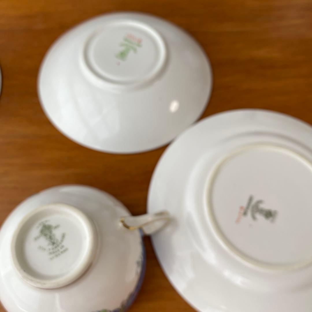 クラウンスタッフォードシャー カップ　ソーサー　プレート　エナメルが可愛いトリオ