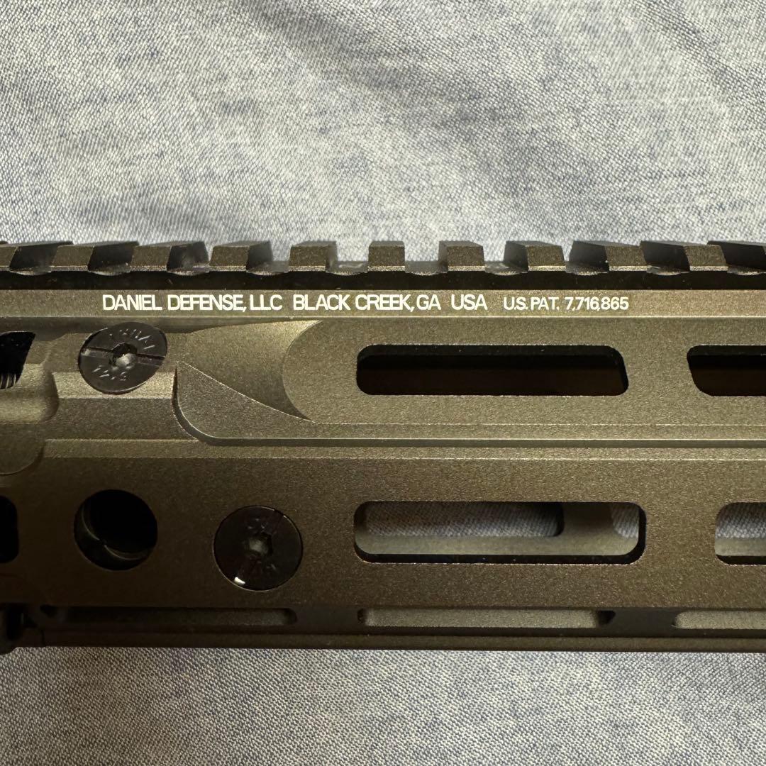 DANIEL DEFENSE RIII ハンドガード