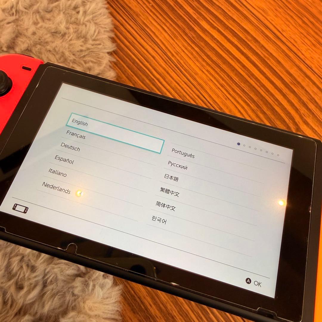 Nintendo Switch 本体 赤/黄 Joy-Con