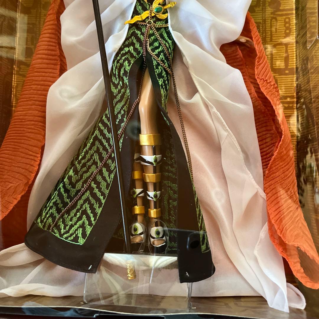 バービーゴールドラベル　アズクレオパトラR4450 コレクタードール5400体