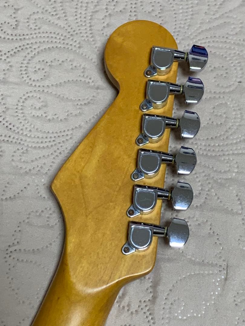Fender Japan フェンダー STRATOCASTER エレキギター