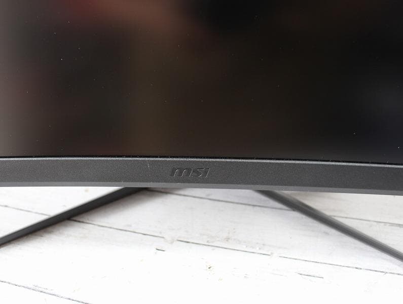 MSI 27インチ湾曲ゲーミングモニター OPTIX G27C7