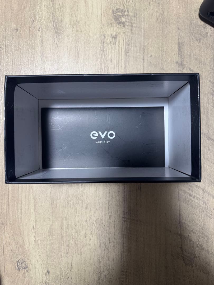 Audient EVO 4 オーディオインターフェース