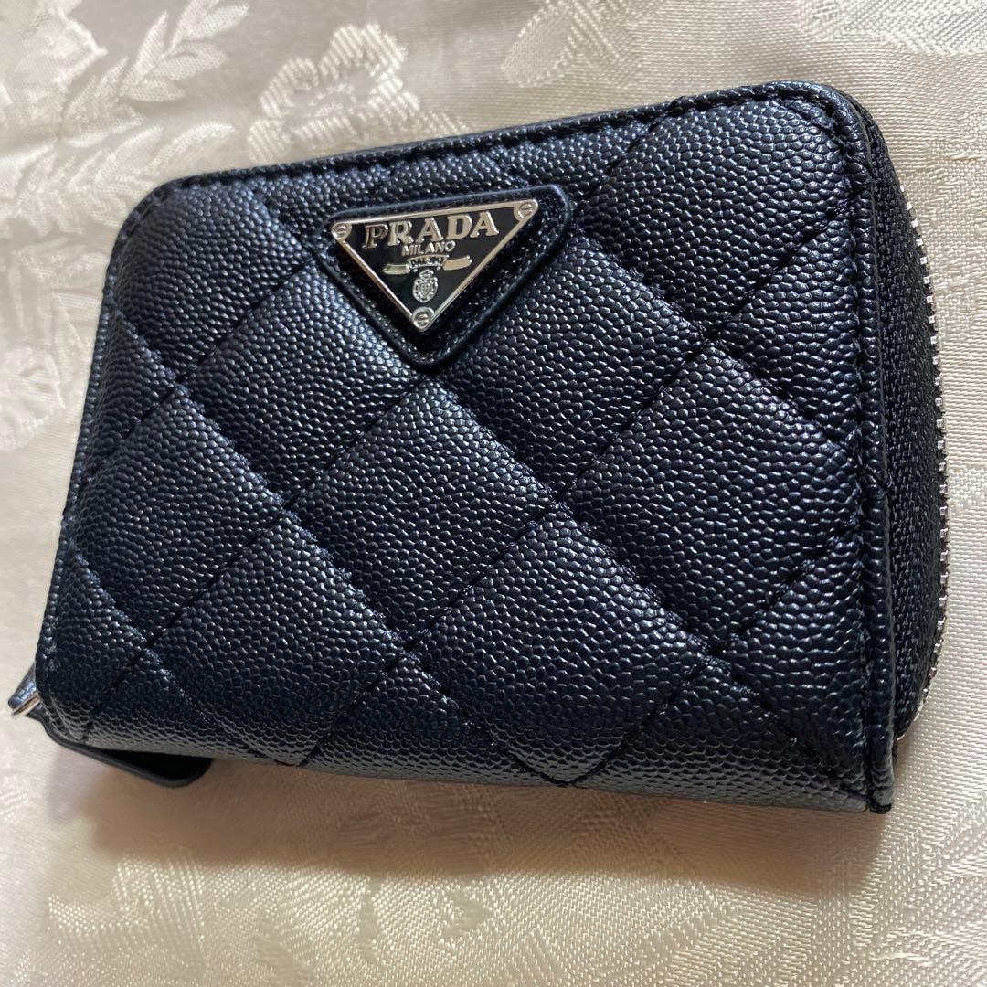 プラダ　カードケース　ノベルティ　ポーチ　美品