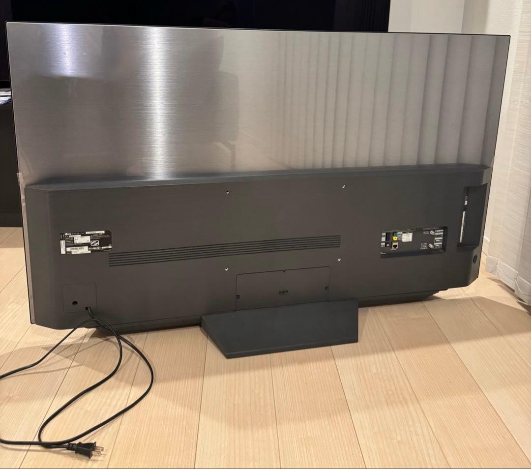 【美品】LG 55V型 4K有機ELテレビ マジックリモコン付き