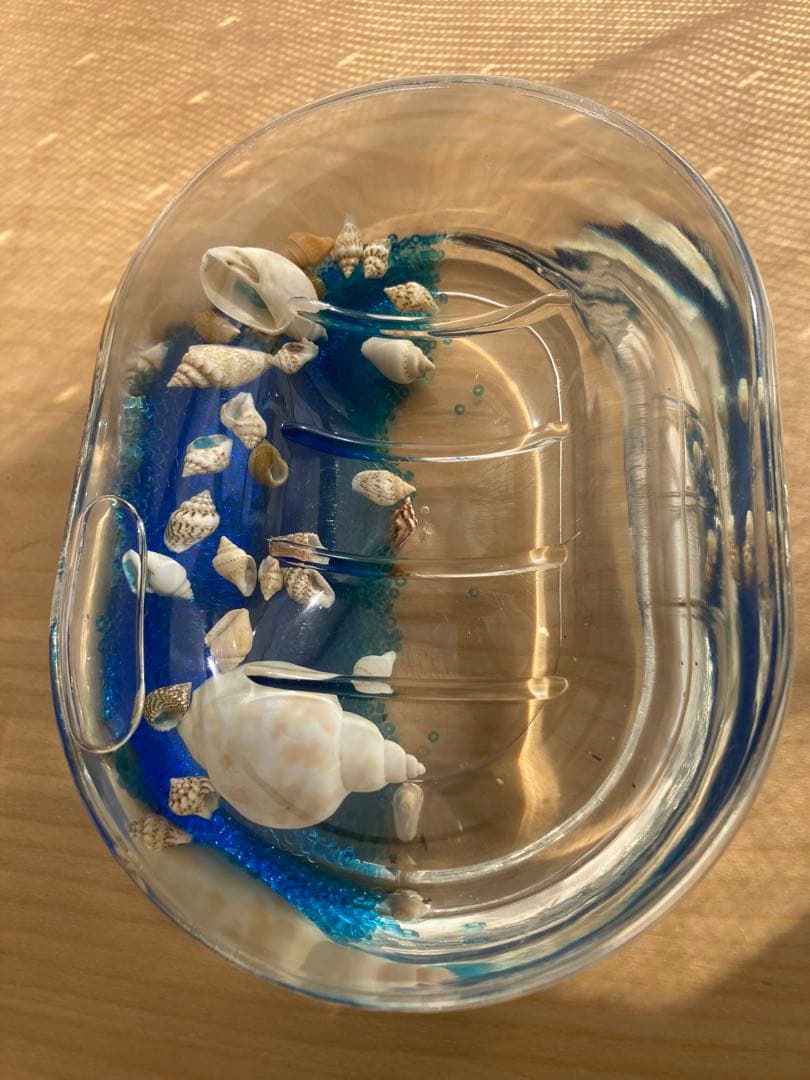 ソープディッシュ2個と歯ブラシ立て1個　1個売りは3000円、3個なら8000円