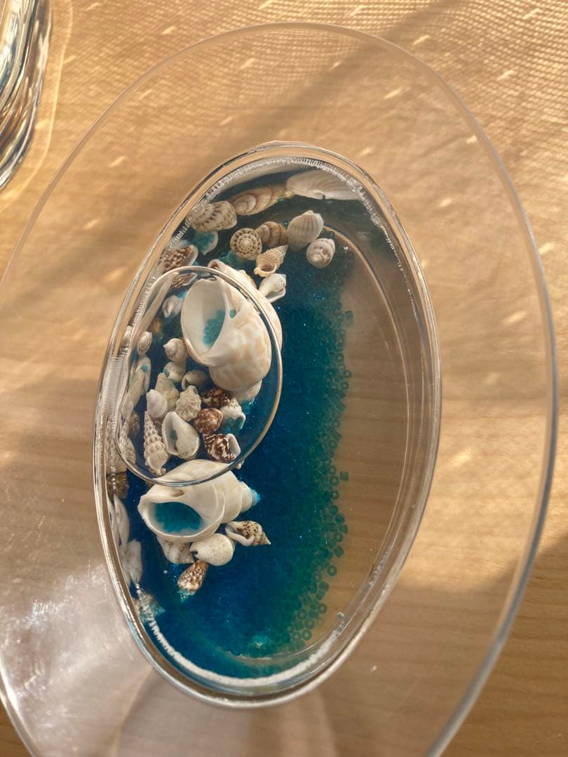 ソープディッシュ2個と歯ブラシ立て1個　1個売りは3000円、3個なら8000円