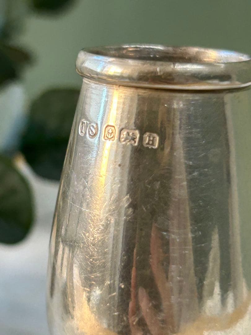 イギリス製アンティーク　純銀調味料入れ　ジョージアン