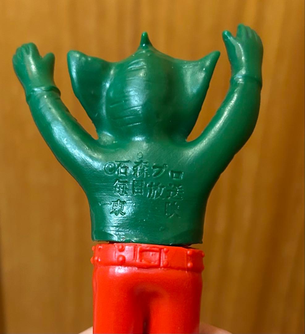 「仮面ライダー」に登場する怪人、ユニコルノスのソフビ人形 旧バンダイ ポピー製