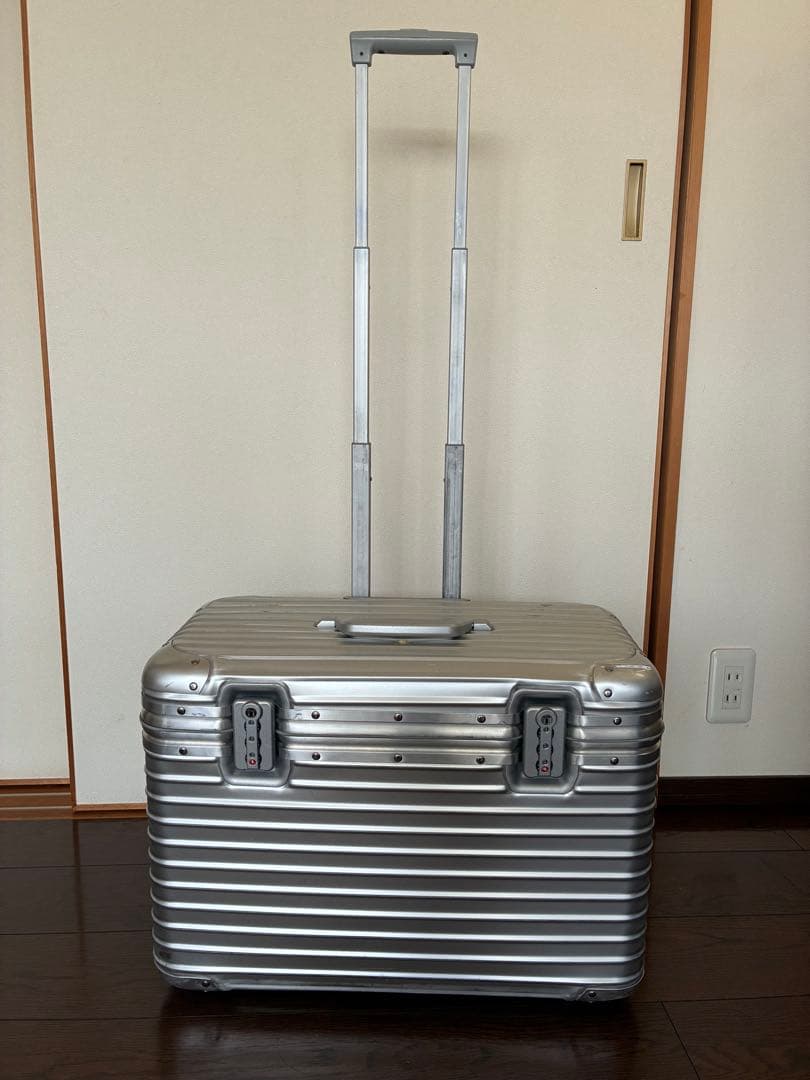 今週まで半額以下　廃盤　名作　二輪　リモワRIMOWA パイロット　トロリー